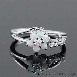 Band Rings Sun Flower Opals Crystal Zircon Rings for Women Silvery Jewelry Vintage Pink Blue Engagement Ring Women Ladies Party Rings