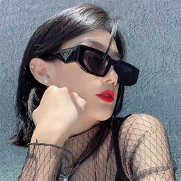 Designer Triangular signature cool sunglasses luxury Super high quality 2022 new women's net red ins same style personality irregular small frame