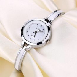 Orologi da polso Orologio da donna Moda Quarzo Versione coreana Trend Cinturino in acciaio inossidabile Donna Casual Elegante