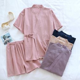 Women's Sleepwear Summer Style Japanese Kimono Pyjamas Suit Couple Thin Cotton Crepe Men's Short-Sleeved Shorts Two-piece Women's Home Service 230515