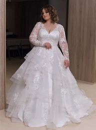 V Neck Plus Size White Wedding Dress Long Sleeves A Line Tulle Bridal Gowns Ruched Tiers Lace Appliques Lace-Up Backless Vestido De Novia Robe Mariage