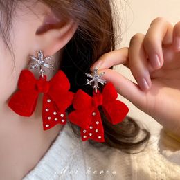 Dangle Chandelier Silver Needle Fashion Diamond Snowflake Bow Earrings Christmas Light Luxury Year Festive Personality Whole 230515