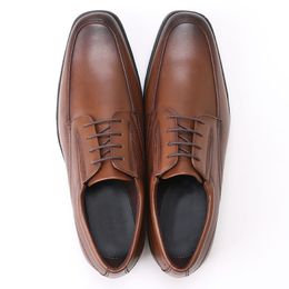2023 Business Men Oxfords Casual Shoes Set of Feet Dress Shoes Male Office Wedding Mens Leather Shoes