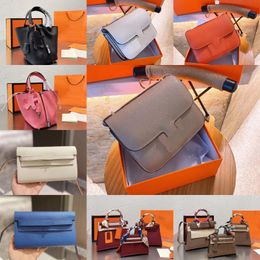 Designer Handbag Fashion Shoulder Bag Top Quality Women Luxury Classic Retro Backpack Temperament Square Elegant bag bag