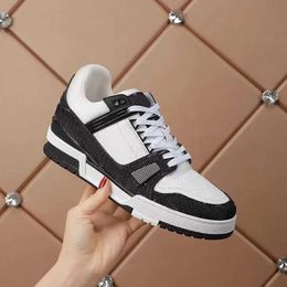 hot Casual shoes Travel leather Elastic sneaker fashion lady Flat designer Running Trainers Letters woman shoe platform men gym sneakers 40-44 f39