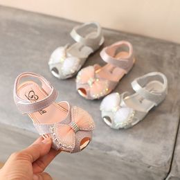 Sandals Summer Style Baby Girl Sandals 0-2 Years Old Toddler Girl Shoes Pink White Colour Infant Bebe Princess Flats Shoes 230515