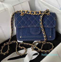 2023 Новое 10A зеркало качество дизайнеры винтажные пакеты для лопаток Messenger маленькие женские синие джинсовые сумочка