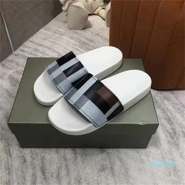 Designer slippers women men vintage check slides fashion flat sandal rubber sole slip-on slider summer beach indoor slippers