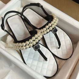 Small Fragrant Pearl Chain Cool Slippers 2023 Summer New Round Head Clip Toe One Word with Flat Beach Sandals Female