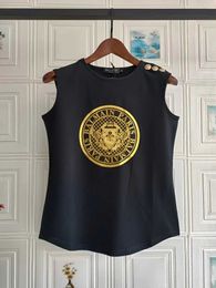 Ming Xi's same gilt lettering cotton gold button arc hem casual sleeveless vest women