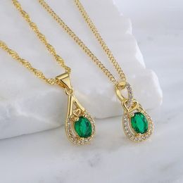 Pendant Necklaces Korea's Exquisite Geometric Green Drop Necklace Fashion Temperament Simple Elegant Ladies Jewellery