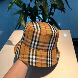 Hat Hundred Fashion Designers Mens Bucket Hat for Womens Bucket Hats Beach Cap Sun Prevent Women Letter B Fitted Bonnet Beanie Cas S Onnet Eanie