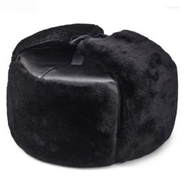 Berets HT1891 Warm Thick Russian Hat Men Army Military Cap Winter Ushanka Bomber Solid Leather Earflap Trapper Ski Fur Hats For