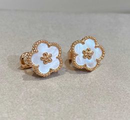 2023 Luxury quality V gold material charm clip earring with nature shell beads in 18k rose gold plated have box stamp PS5074