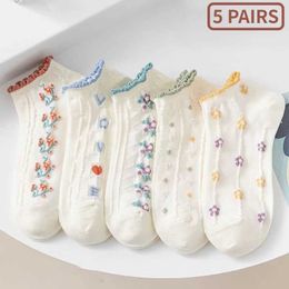 Socks Hosiery 5 pair/lot beautiful flowers ankle socks women do not show low cut invisible thin cotton non slip breathable walking white P230516