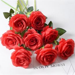 Decorative Flowers 5Pcs Artificial Bouquet Red Silk Fake Rose Flower For Wedding Home Table Decoration Christmas Valentine's Day Gifts