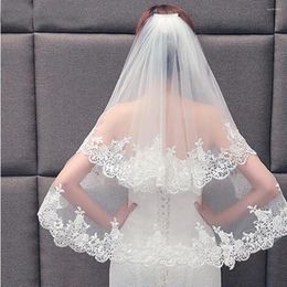 Bridal Veils 2023 Elegant Two Layers Lace Veil With Comb Women Wedding Accessories White Ivory