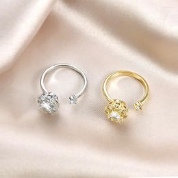 Cluster Rings Rotatable Zircon Flowers Open For Women Trendy Index Finger Jewellery Delicate Good Luck Female Elegant Health RingsCluster