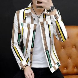 Men's Casual Shirts Fashion Button Spliced Loose Pockets Korean Striped Shirts Men Clothing Spring Casual Tops Long Sleeve All-match Shirt 230516