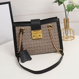 Women Chain Bag Tote Bag Heart Apple Shoulder Bag Designer Luxury Tote Bag Backpack Bags Classic Letter Prints Crossbody Handbags Purse High Capacity Gold Buckle