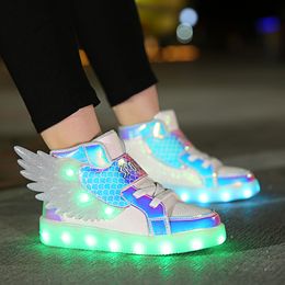 Sneakers Luminous Kids Shoes Fashion Street Hip-hop Girls Boys Flashing Sneakers USB Rechargeable Skateboarding Shoes Casual Sports Shoes 230516