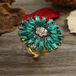 Wedding Rings Bohemia Retro Women Copper Flower Ring Vintage Luxury Green Rhinestone Inlay Adjustable Bollywood Jewelry