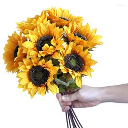 Decorative Flowers Vintage Sunflower Artificial Autumn Home Garden Decoration Wedding Flower Arrangement Bridal Bouquet Pography Props