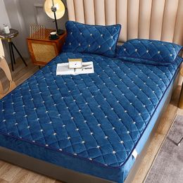 Set Thicken Warm Soft Flannel Quilted Mattress Cover Embroidery Mattress Protector Cover Customised Double Bed Cover 135/150/180x200