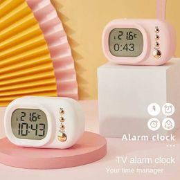 Desk Table Clocks Light Luxury Table Watch Desk Clock Students Use Silent Bedside Clock Timers Boys and Girls Lovely Wake-up Artifact AA230515