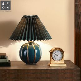 Table Lamps Lamp Ceramic American Simplicity Decorated LED For Bedroom Bedside Living Room