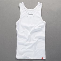 Men's Tank Tops Men Summer Fashion Japan Style Cotton Solid Colour Round Neck Sleeveless Sport Running Vest Male Casual Minimalism 230517