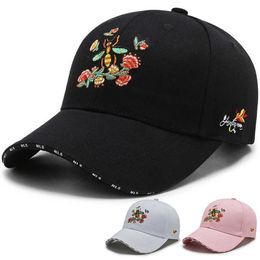 Ball Caps New Arrival Bee Flower Embroidery Men Women Baseball Cap Trend Unisex Outdoor Sports Snapback Hip Hop Sun Dad Hats Gorras EP0308 AA220517