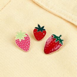 3 Style Cute Strawberry Brooch High Quality Fresh Fruit Enamel Pins Kids Cartoon Lepel Pins Bag Badges Jewellery Gift For Friend