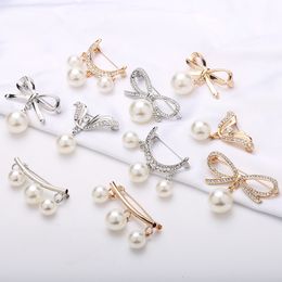 Pearl Brooch Fixed Strap Charm Safety Pin For Women Sweater Dress Clothe Small Brooch Cardigan Clip Chain Lapel Neckline Jewellery