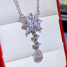 Pendant Necklaces Huitan Bridal Wedding Necklace With Brilliant Cubic Zirconia Aesthetic Women Gift Engagement Trendy Jewellery