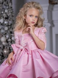 Girl Dresses Cute Sequin Flower Girls Square Collar Stain Birthday Communion Wears Puffy Knee Length Children Pageant Gowns With Bow