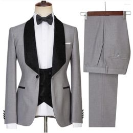 Men's Suits Formal Men 3 Pieces Velvet Shawl Lapel Wedding Party Tuxedo Dresses Men'S Slim Blazer Vest Pants Custom Luxury Sets