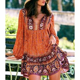 Dress GypsyLady Floral Vintage Mini Dresses Autumn Boho Women Holiday Dress Long Sleeve Hippie Tie Up Vneck Sexy Ruffles Girls Dress