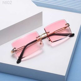 2023 New Frameless Gradient Sunglasses for Women Trendy Men Street Photos Small Square Sunglasses 688