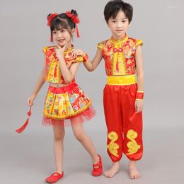 Стадия Wear Girls National Fan Dance Performance Красный китайский стиль ханфу костюм хмонг одежда костюмы янко одежда