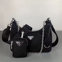 WWA 2023 Moda Yeniden Edit 2005 Naylon Kadın Luxurys Erkek Tasarımcılar Çanta Lady Womens Erkek Crossbody Tote Hobo Omuz Çantaları Çanta Çanta Backpak