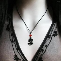 Pendant Necklaces Gothic Black Rose Charm Necklace For Women Girls Fashion Pagan Witch Jewelry Accessories Gift Crystal Bead Flower