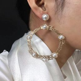 Hoop Earrings For Women Retro And Elegant Metallic Color Pearl High-end Fashion Lady Women's Accessories