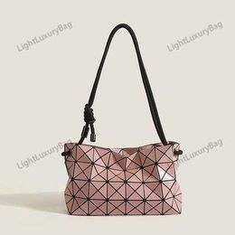 Fashion Minimalism Geometry Pillow Bag Designer Drawstring Bags Diagonal Shoulder Purse Single Shoulder Bag Handbag Female Purses