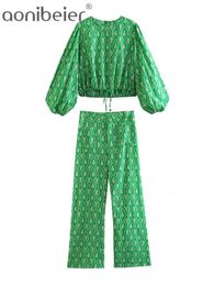 Women's Two Piece Pants Aonibeier Summer Fashion Women Green Printed 2 Piece Set Traf Crop Top Wrist Sleeve Tied Hem Loose Shirt Female Pants Suits 230518