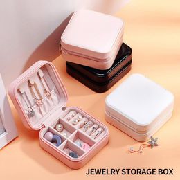 Jewellery Stand Boxes Portable PU Leather Candy Colour Organiser Display Travel Case Earrings Necklace Ring Box 230517