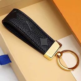 Leather Keychain Card Holder Exquisite Luxury Designer Keyring Zinc Alloy Letter Unisex Lanyard cute for women men Black White Metal Small Jewelry accessories HGEL