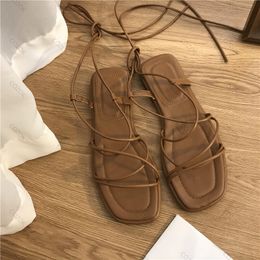Sandals Sandals Women Summer Beach Fashion Sexy Flat Casual Cross-Tie Open Toe Fairy Style Narrow Band Shoes Black Rome Sandals 230518