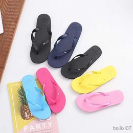 Slippers Fashion Men Soft Slippers Transparent Slides Beach Summer Unisex Flat Bright Glow Flip Clear Women Casual Shoes