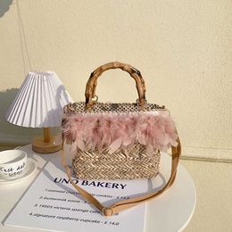 Designer's Feather Grass Woven Bag, Water Grass Handmade Woven Bag, One Shoulder Crossbody Handheld Vine Woven Bag, Vacation Beach Bag 230518